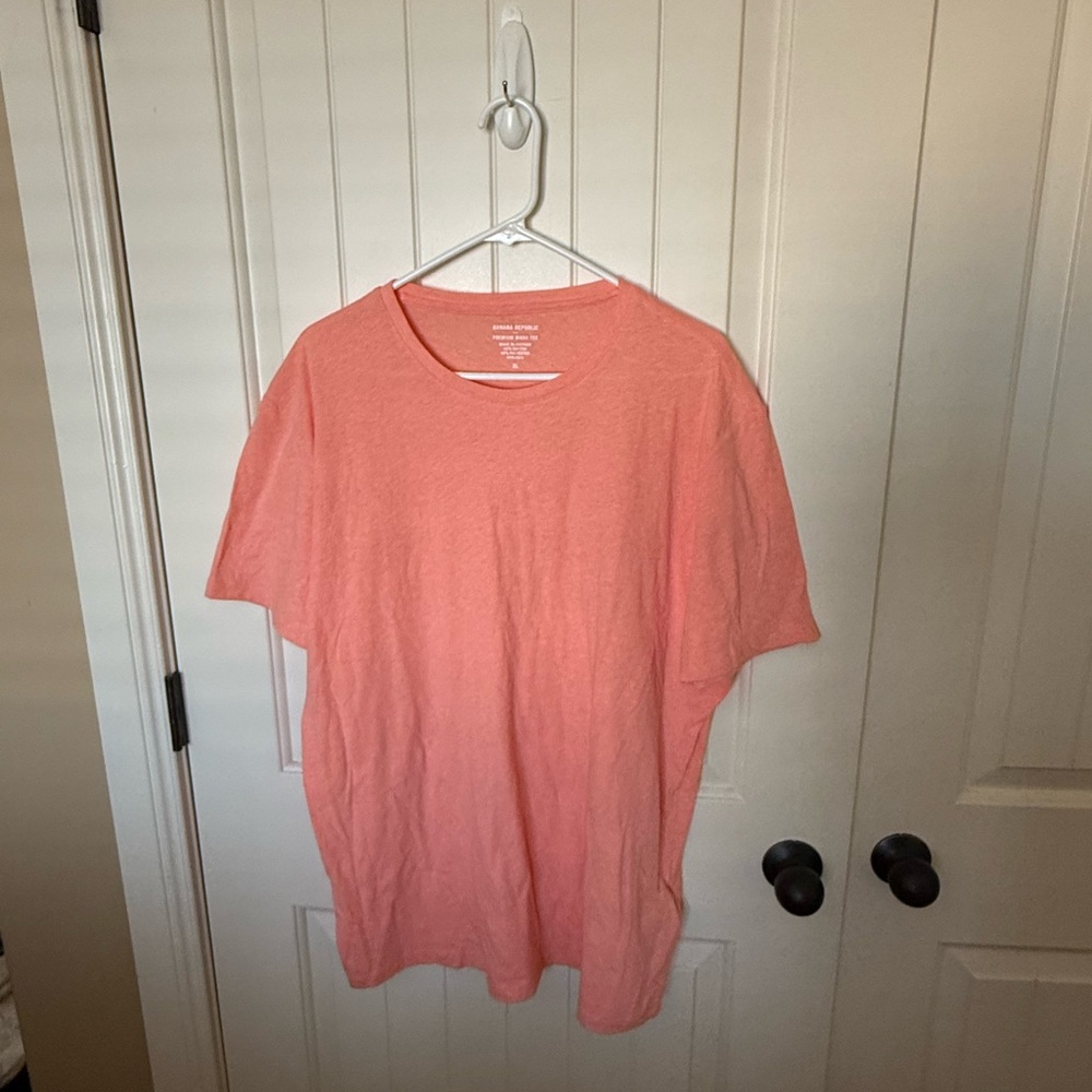 Banana Republic Tee